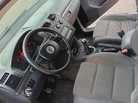 Usata VW Touran 101 CV (74 kW) 2004 Nero Monovolume