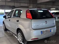Usata Fiat Grande Punto 69 CV (50 kW) 2013 Grigio Utilitaria