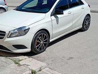 Usata Mercedes A180 109 CV (80 kW) 2015 Berlina