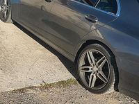 Usata Mercedes E220 194 CV (142 kW) 2016 Grigio Berlina