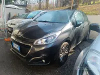 Usata Peugeot 208 Allure 82 CV (60 kW) 2017 Grigio Utilitaria