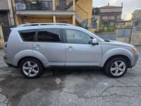 Usata Mitsubishi Outlander Instyle 140 CV (102 kW) 2007 Grigio SUV