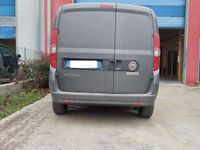 Usata Fiat Doblò Lounge 105 CV (77 kW) 2023 Grigio Monovolume