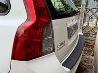 Usata Volvo V50 Momentum 180 CV (132 kW) 2010 Bianco Station wagon