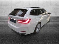 Usata BMW 320e 204 CV (150 kW) 2023 Bianco Station wagon