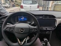 Używany Opel Corsa 75 KM (55 kW) 2024 Czerwony Sedan/Limuzyna