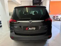 Usata Opel Zafira Tourer 150 CV (110 kW) 2012 Monovolume