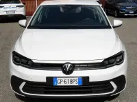 Usata VW Polo Life 95 CV (69 kW) 2023 Bianco Utilitaria