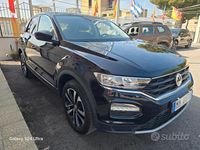 Usata VW T-Roc IQ Drive 116 CV (85 kW) 2020 Nero SUV