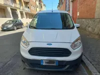 Usata Ford Transit Courier Ambiente 75 CV (55 kW) 2015 Bianco Furgone