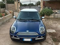 Usata Mini One D 90 CV (66 kW) 2004 Blu Utilitaria