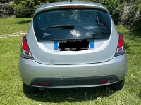 Usata Lancia Ypsilon 69 CV (50 kW) 2013 Grigio Utilitaria