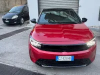 Usata Opel Corsa Edition 100 CV (73 kW) 2025 Rosso Utilitaria