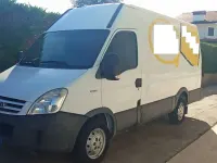 Usata Iveco Daily 97 CV (71 kW) 2007 Bianco Furgone