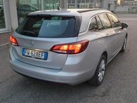 usata Opel Astra SW 1.6 Diesel Business 110 CV MT6