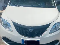 Usata Lancia Ypsilon 69 CV (50 kW) 2021 Bianco Utilitaria