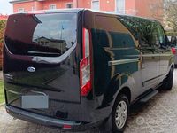 Usata Ford Tourneo Titanium 125 CV (91 kW) 2014 Nero Monovolume