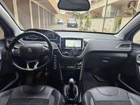 Usata Peugeot 2008 Allure 102 CV (75 kW) 2019 Grigio SUV