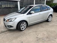 Usata Ford Focus 110 CV (80 kW) 2009 Grigio Berlina