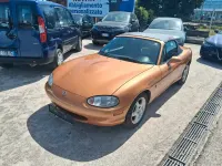 Usata Mazda MX5 131 CV (96 kW) 1997 Arancione Cabrio