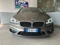 Usata BMW 218 Luxury Line 150 CV (110 kW) 2015 Grigio Station wagon