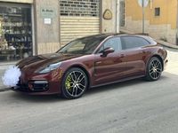 Usata Porsche Panamera Sport Turismo 560 CV (411 kW) 2021 Rosso Berlina
