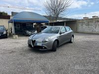 Usata Alfa Romeo Giulietta Distinctive 120 CV (88 kW) 2016 Grigio Utilitaria