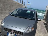 Usata Fiat Grande Punto Active 75 CV (55 kW) 2009 Grigio Utilitaria