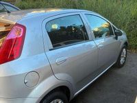 Usata Fiat Punto Street 69 CV (50 kW) 2016 Argento Berlina