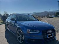 Käytetty Audi A4 Sport 190 HP (139 kW) 2015 Sininen Farmari