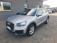 Usata Audi Q2 Admired 116 CV (85 kW) 2019 Grigio SUV