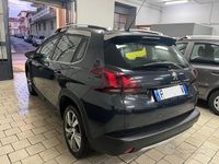 Usata Peugeot 2008 Allure 99 CV (72 kW) 2017 Blu SUV