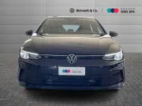 Usata VW Golf VIII R-line 150 CV (110 kW) 2023 Nero Utilitaria