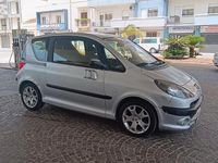 Usata Peugeot 1007 88 CV (64 kW) 2005 Grigio Monovolume