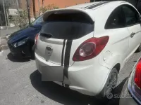 Usata Ford Ka Titanium 69 CV (50 kW) 2011 Bianco Utilitaria