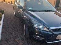 Usata Ford Focus 90 CV (66 kW) 2011 Marrone Berlina