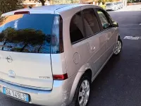 Usata Opel Meriva 101 CV (74 kW) 2006 Grigio Monovolume