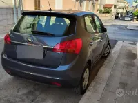 Usata Kia Venga 90 CV (66 kW) 2017 Bluazzurro Utilitaria