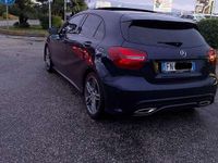 Usata Mercedes A180 Premium 109 CV (80 kW) 2018 Blu/azzurro Berlina