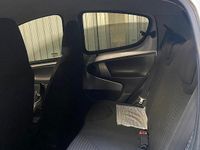 Usata Peugeot 107 68 CV (50 kW) 2013 Grigio Utilitaria