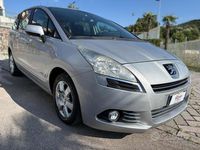 Usata Peugeot 5008 Business-Line 112 CV (82 kW) 2011 Grigio Monovolume