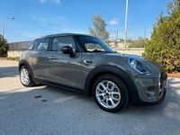 Usata Mini ONE 102 CV (75 kW) 2019 Verde Utilitaria