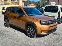 Nuova Fiat Grande Panda Icon 101 CV (74 kW) 2026 Bronzo metallizzato Utilitaria