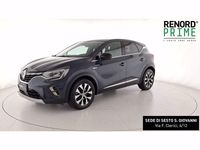 Usata Renault Captur Techno 143 CV (105 kW) 2022 Blu marine SUV