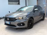 Usata Fiat Tipo S 120 CV (88 kW) 2017 Grigio Berlina