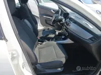 Usata Alfa Romeo Giulietta 105 CV (77 kW) 2011 Bianco Utilitaria