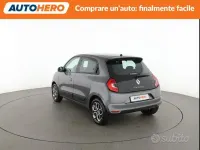 Usata Renault Twingo 30 kW (42 CV) 2023 Grigio Utilitaria