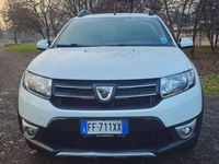 Usata Dacia Sandero Prestige 90 CV (66 kW) 2016 Bianco Berlina