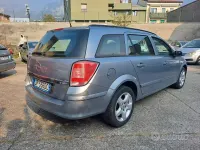 Usata Opel Astra 101 CV (74 kW) 2008 Grigio Station wagon