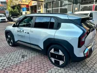 Usata Kia EV3 Earth 50 kW (68 CV) 2024 Aivory SUV